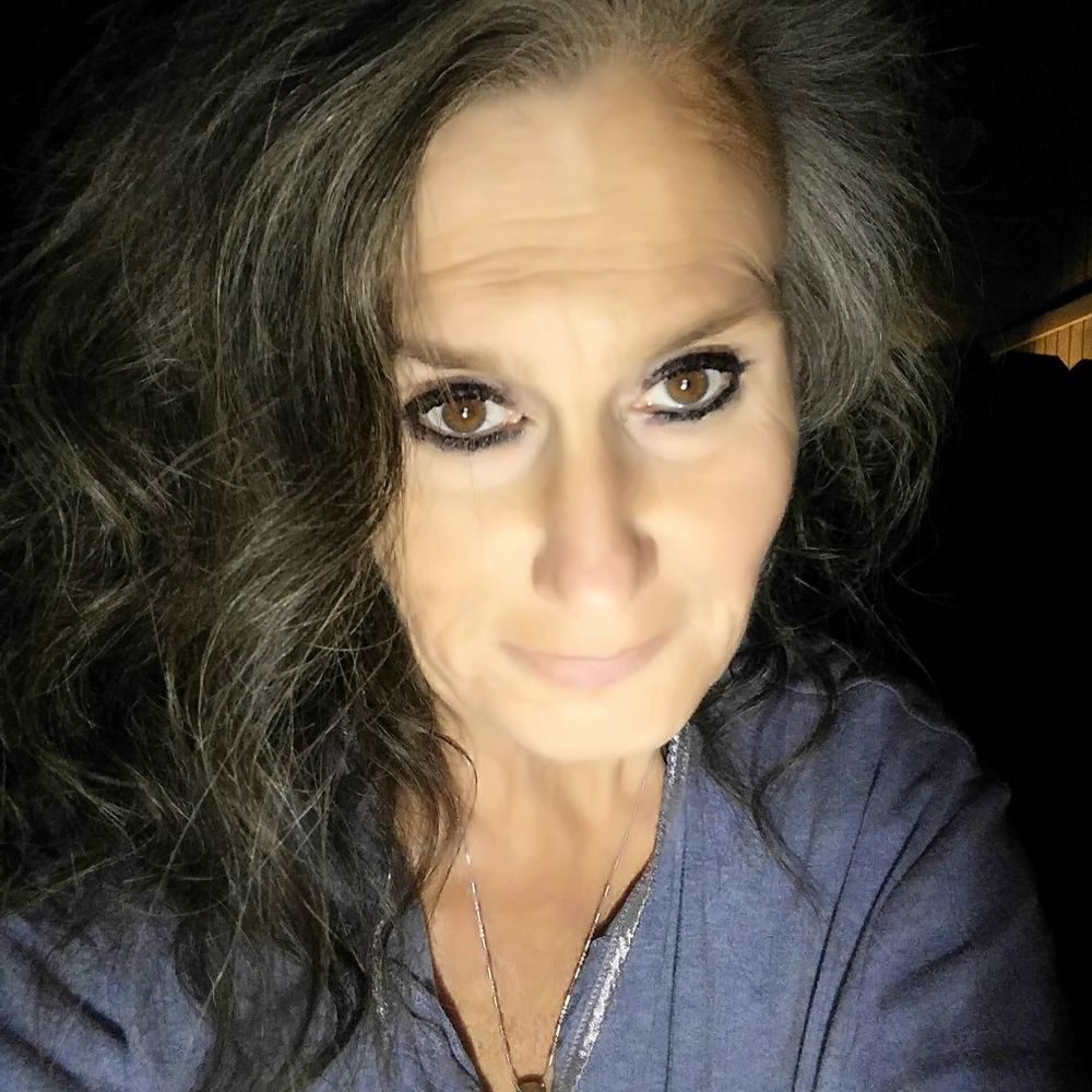 Meet your Posher, Hope